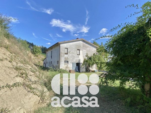 casa indipendente in vendita a Sarsina in zona Sorbano