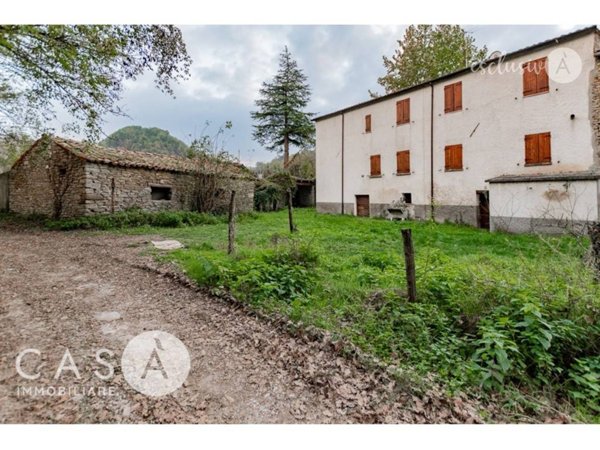 casa indipendente in vendita a Sarsina in zona Calbano