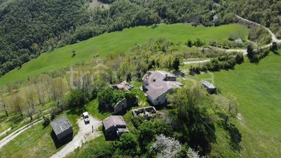 terreno agricolo in vendita a Sarsina in zona Calbano