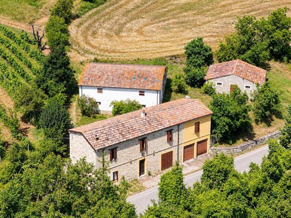 casa indipendente in vendita a Sarsina