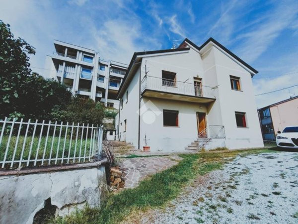 casa indipendente in vendita a Sarsina in zona Sorbano