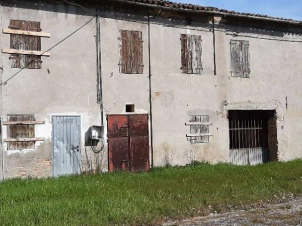 casa indipendente in vendita a Savignano sul Rubicone