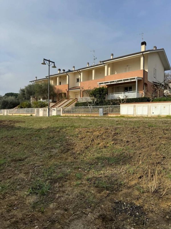 casa indipendente in vendita a Savignano sul Rubicone
