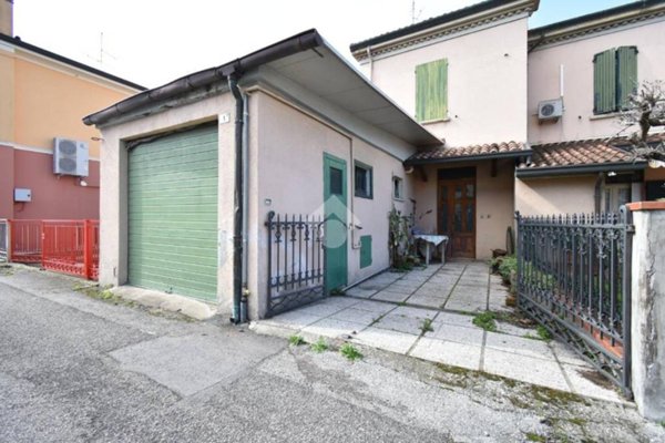 casa indipendente in vendita a Savignano sul Rubicone
