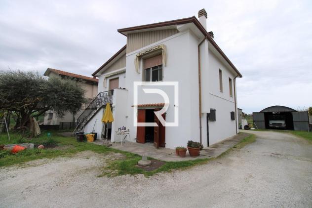 casa indipendente in vendita a Savignano sul Rubicone