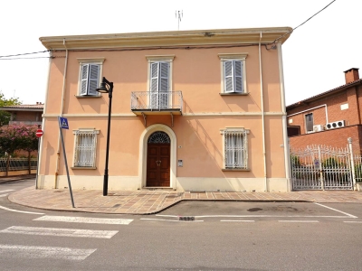 casa indipendente in vendita a Savignano sul Rubicone