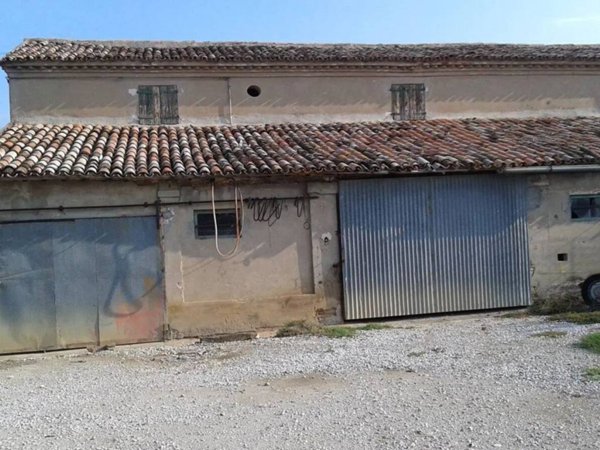 casa indipendente in vendita a Savignano sul Rubicone