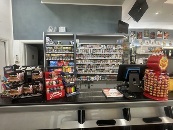 negozio in vendita a Savignano sul Rubicone