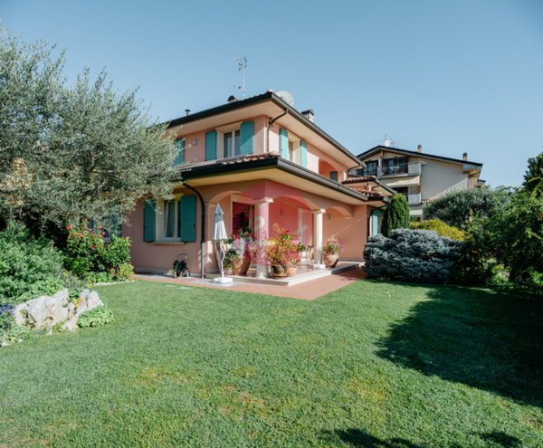 casa indipendente in vendita a Savignano sul Rubicone