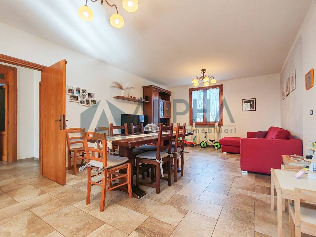 casa indipendente in vendita a Savignano sul Rubicone