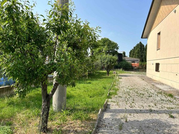 casa indipendente in vendita a Savignano sul Rubicone