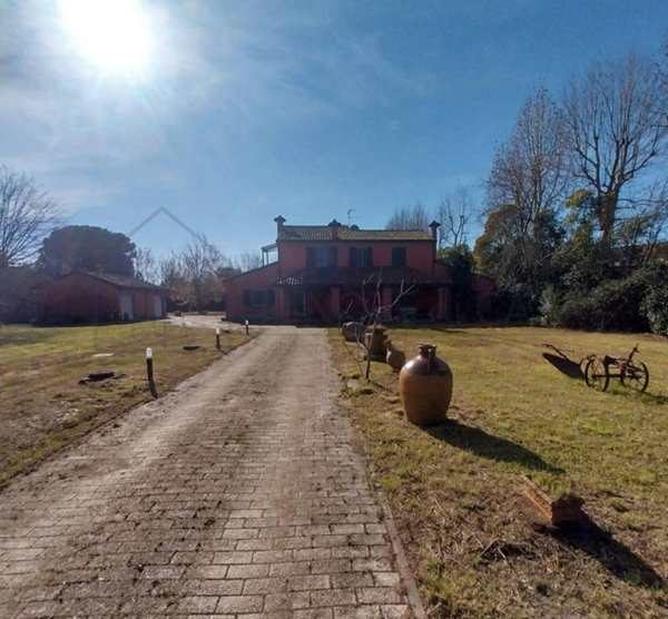 casa indipendente in vendita a Savignano sul Rubicone