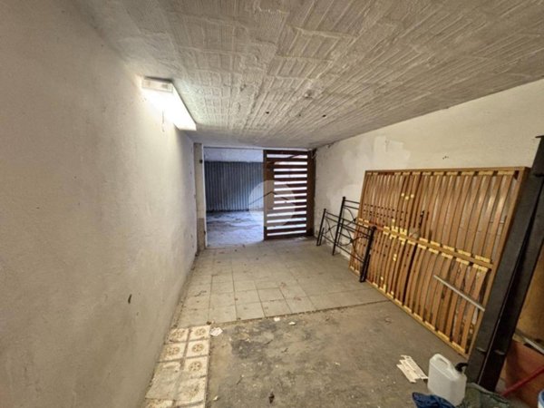 locale di sgombero in vendita a Savignano sul Rubicone