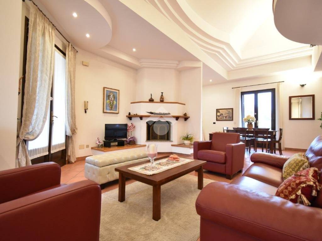 casa indipendente in vendita a Savignano sul Rubicone