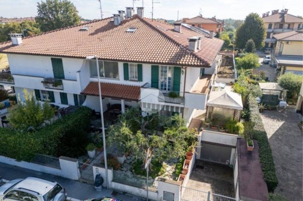 casa indipendente in vendita a Savignano sul Rubicone