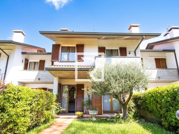 casa indipendente in vendita a Savignano sul Rubicone