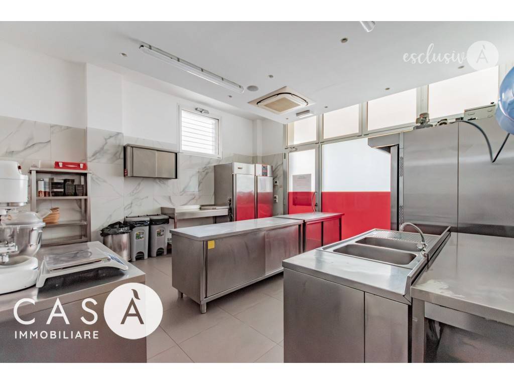 negozio in vendita a Savignano sul Rubicone