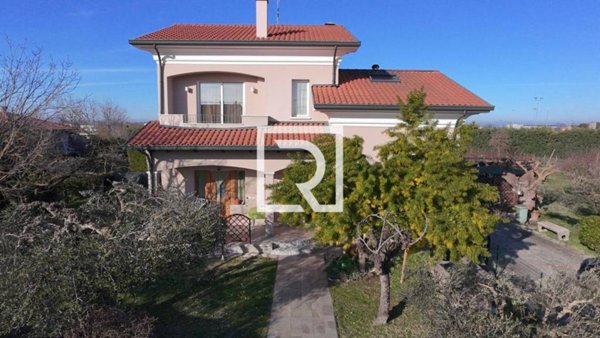 casa indipendente in vendita a Savignano sul Rubicone in zona Fiumicino