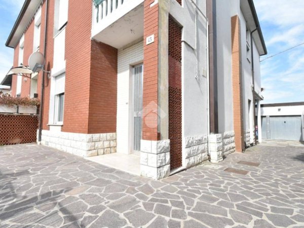 casa indipendente in vendita a Savignano sul Rubicone