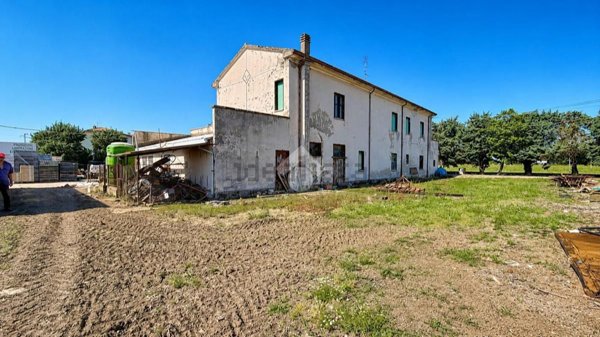 casa indipendente in vendita a Savignano sul Rubicone