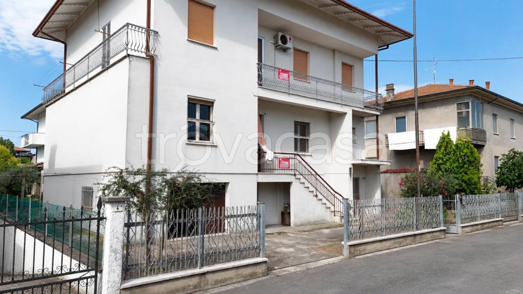 casa indipendente in vendita a Savignano sul Rubicone