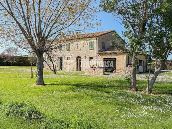 casa indipendente in vendita a Savignano sul Rubicone