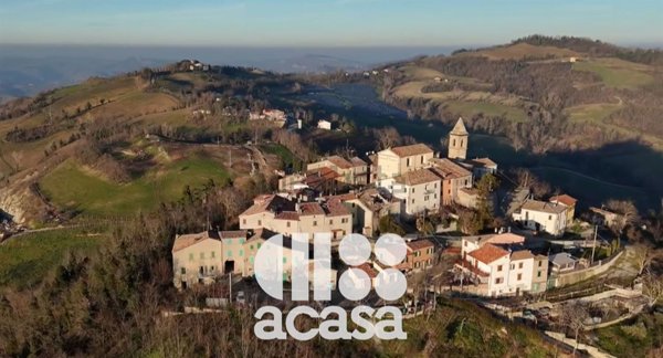 casa indipendente in vendita a Sogliano al Rubicone in zona Rontagnano