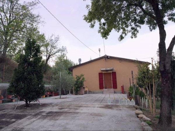 casa indipendente in vendita a Sogliano al Rubicone