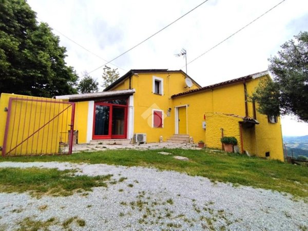 casa indipendente in vendita a Sogliano al Rubicone