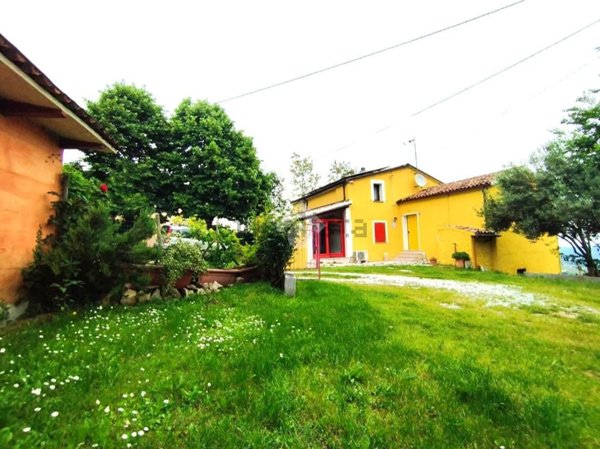 casa indipendente in vendita a Sogliano al Rubicone