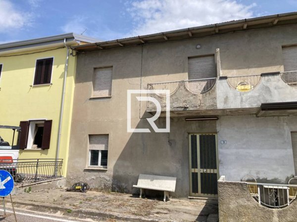 casa indipendente in vendita a Sogliano al Rubicone in zona Strigara