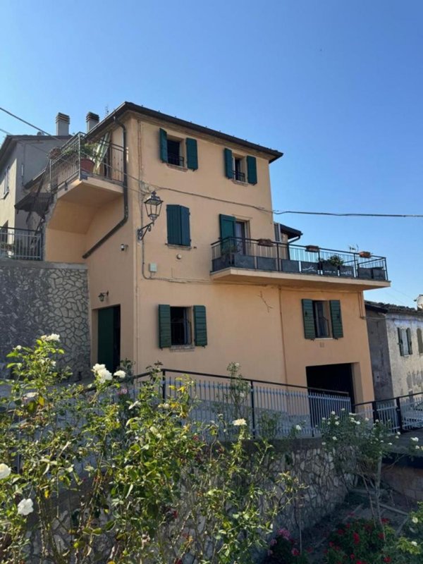 casa indipendente in vendita a Sogliano al Rubicone in zona Montetiffi