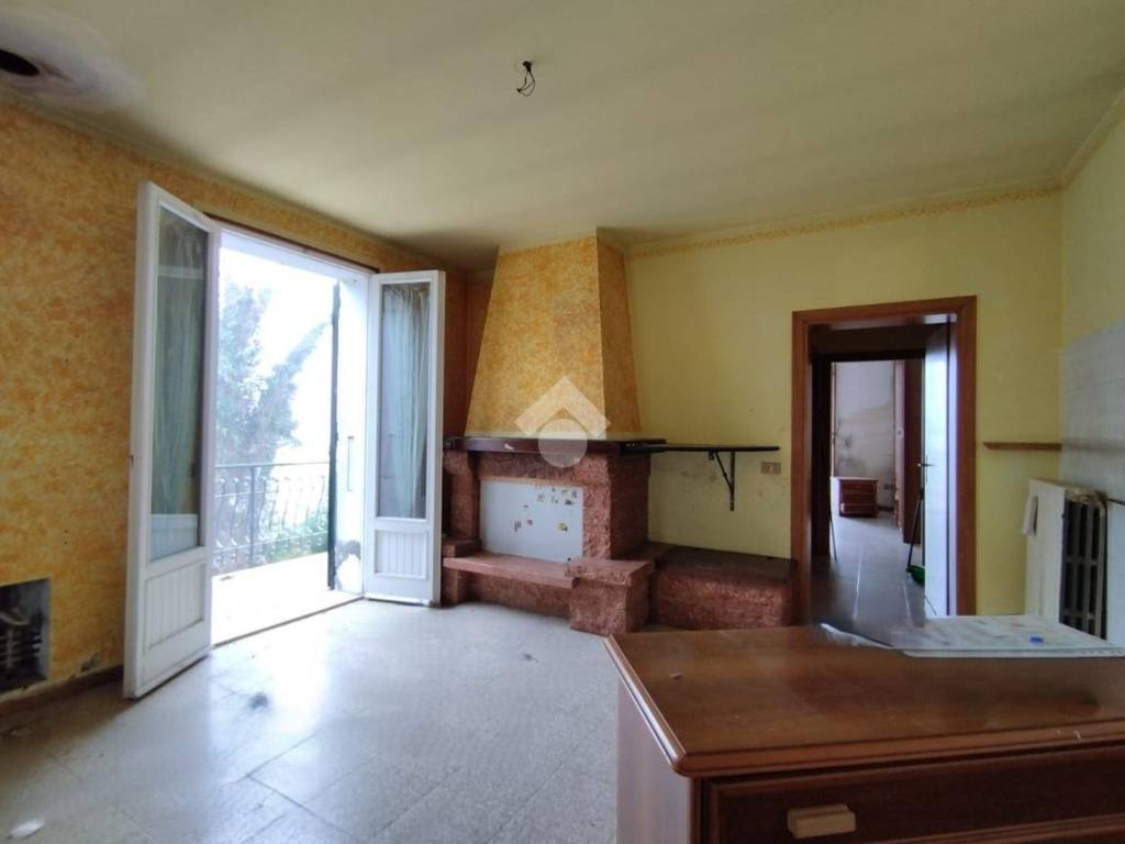 casa indipendente in vendita a Sogliano al Rubicone in zona Rontagnano