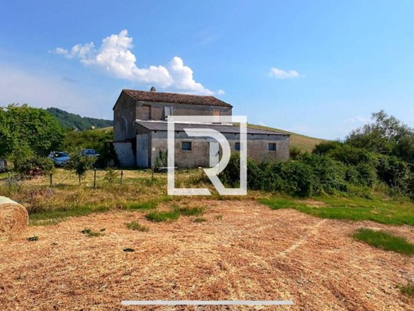 casa indipendente in vendita a Sogliano al Rubicone