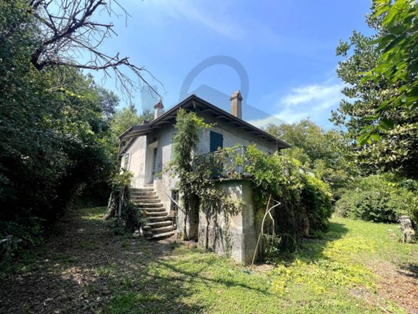 casa indipendente in vendita a Sogliano al Rubicone