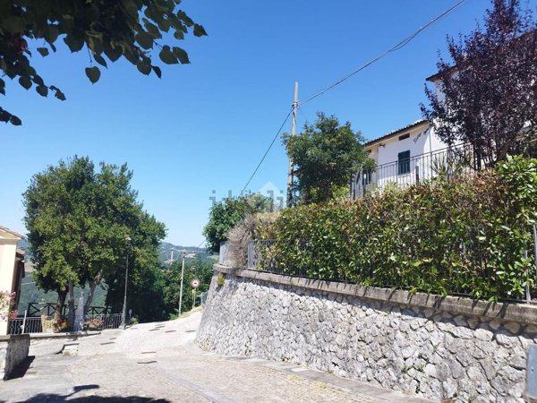 appartamento in vendita a Sogliano al Rubicone in zona Montepetra