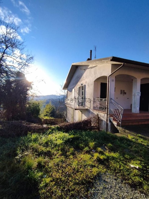 casa indipendente in vendita a Sogliano al Rubicone in zona Rontagnano