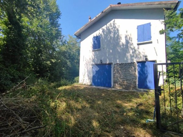 casa indipendente in vendita a Sogliano al Rubicone