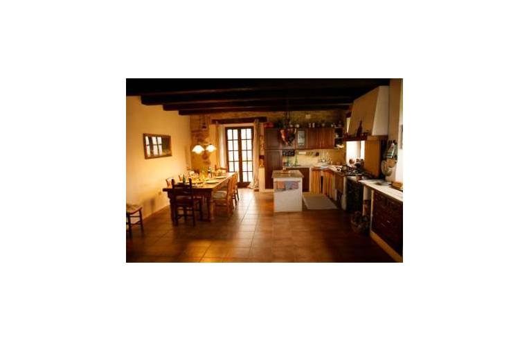 casa indipendente in vendita a Sogliano al Rubicone in zona Rontagnano