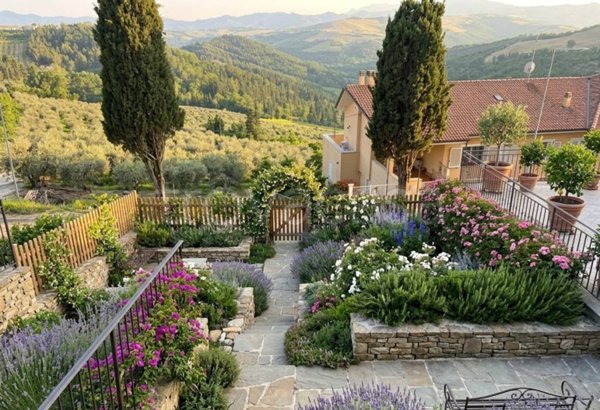 casa indipendente in vendita a Sogliano al Rubicone