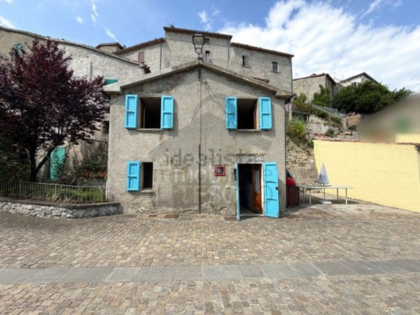 casa indipendente in vendita a Sogliano al Rubicone in zona Rontagnano