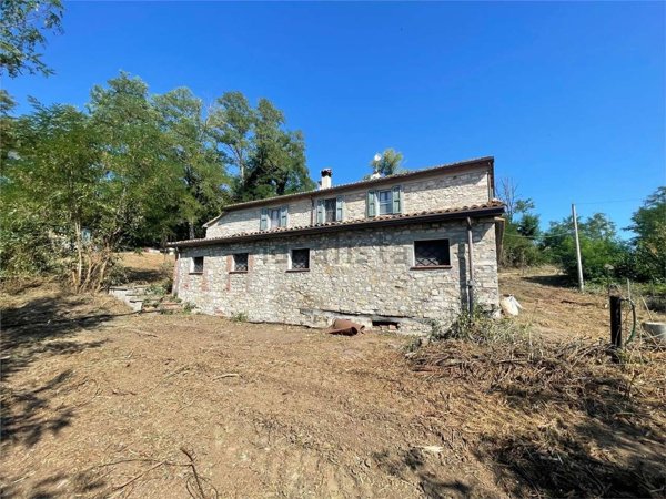 casale in vendita a Sogliano al Rubicone in zona Rontagnano