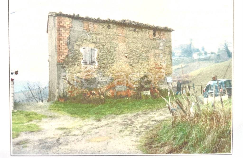 casa indipendente in vendita a Sogliano al Rubicone in zona Montetiffi