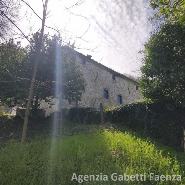 casa indipendente in vendita a Tredozio