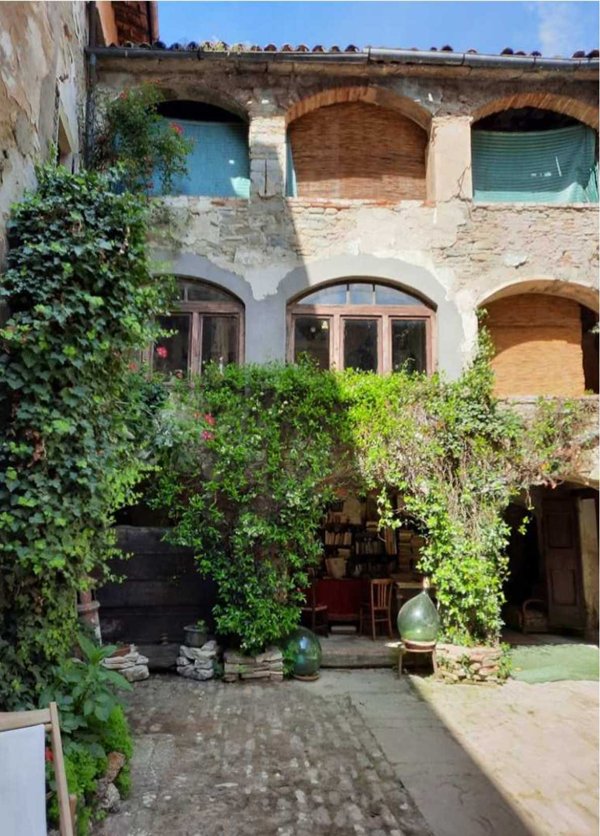 casa indipendente in vendita a Tredozio