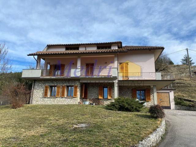 casa indipendente in vendita a Verghereto