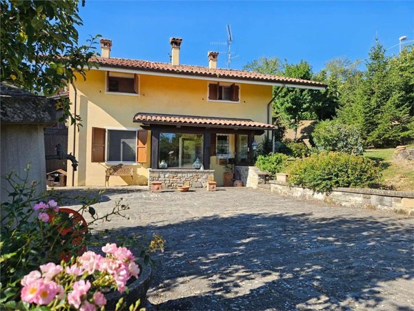 casa indipendente in vendita a Verghereto in zona Balze