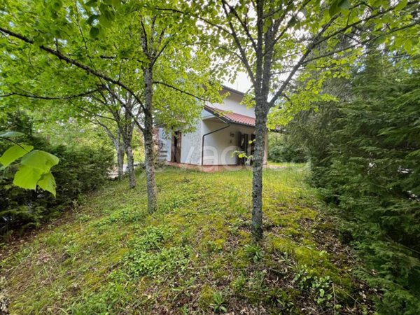 casa indipendente in vendita a Verghereto
