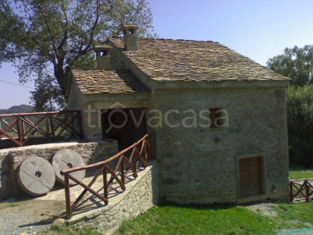 casa indipendente in vendita a Verghereto