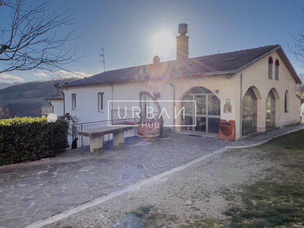 casa indipendente in vendita a Verghereto